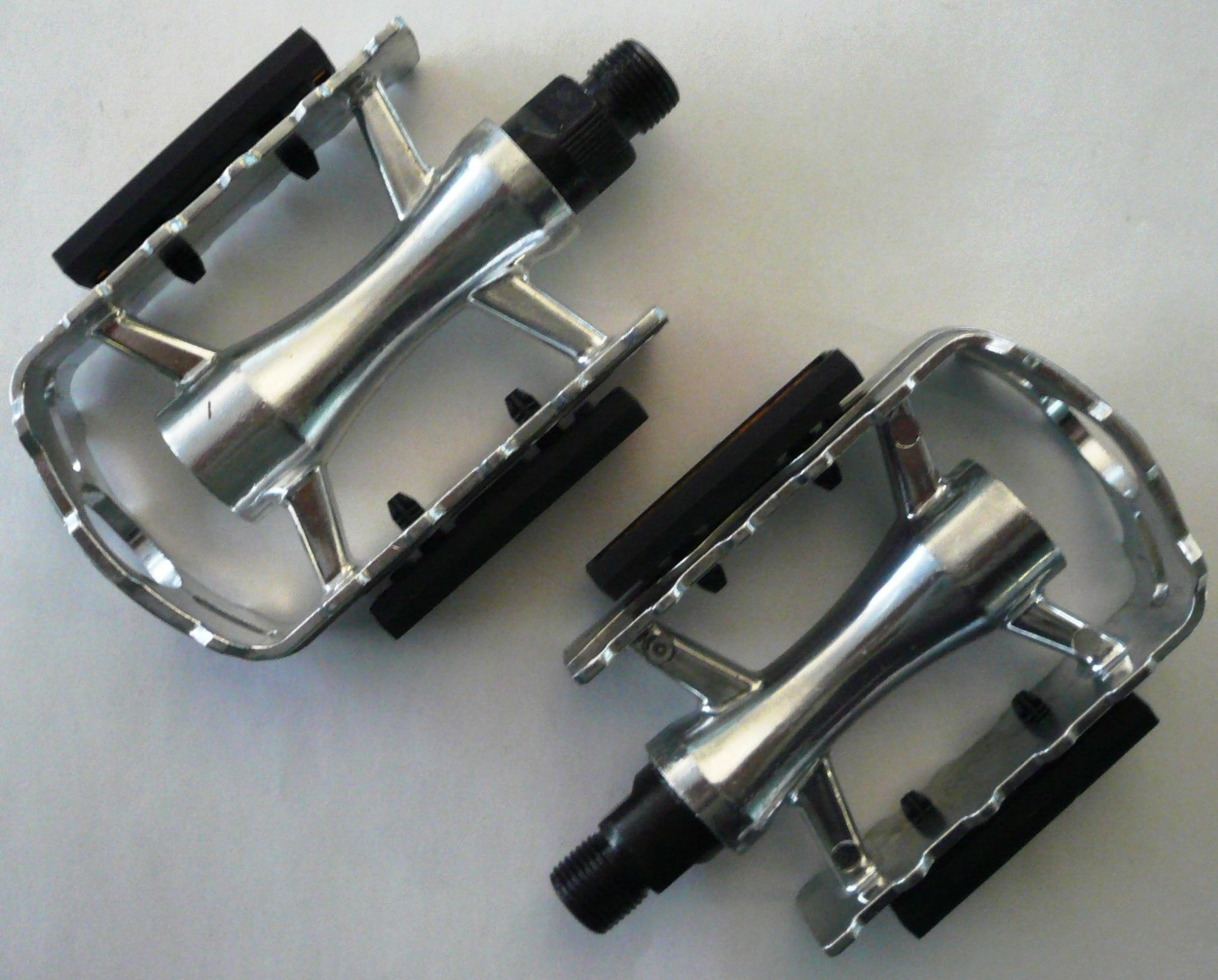 Union SP 610-R Pedals 9/16 "